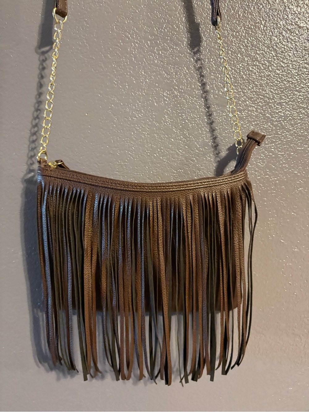 Brown Leather Fringe Crossbody Bag with Gold Chain Strap
